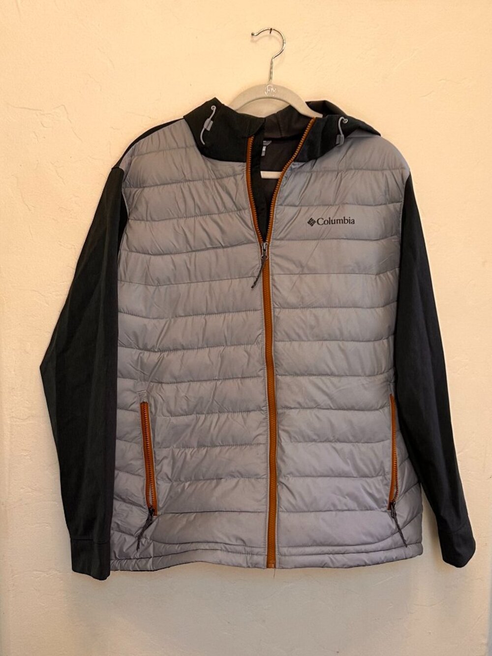 Men's Columbia coat, "Powder Light II", size L, black/silver, #gorpcore